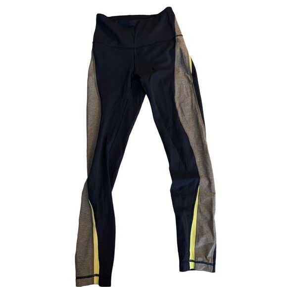 Lululemon Kick Serve Sweat Tight 25" True Navy women’s size 4 - Picture 3 of 6